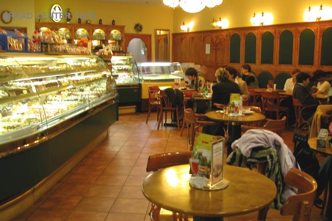 Árkád Cukrászda, Árkád Üzletház